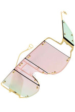 Cargar imagen en el visor de la galería, STUNNA Over Sized Fenty Inspired Sunglasses