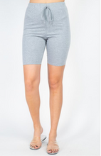 Cargar imagen en el visor de la galería, Camille Cropped Hoodie &amp; Biker Short Set